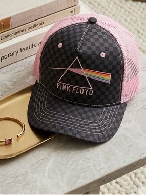 Pink Floyd H3 Headwear Urban Outfitters Band Trucker SnapBack Hat NWT
